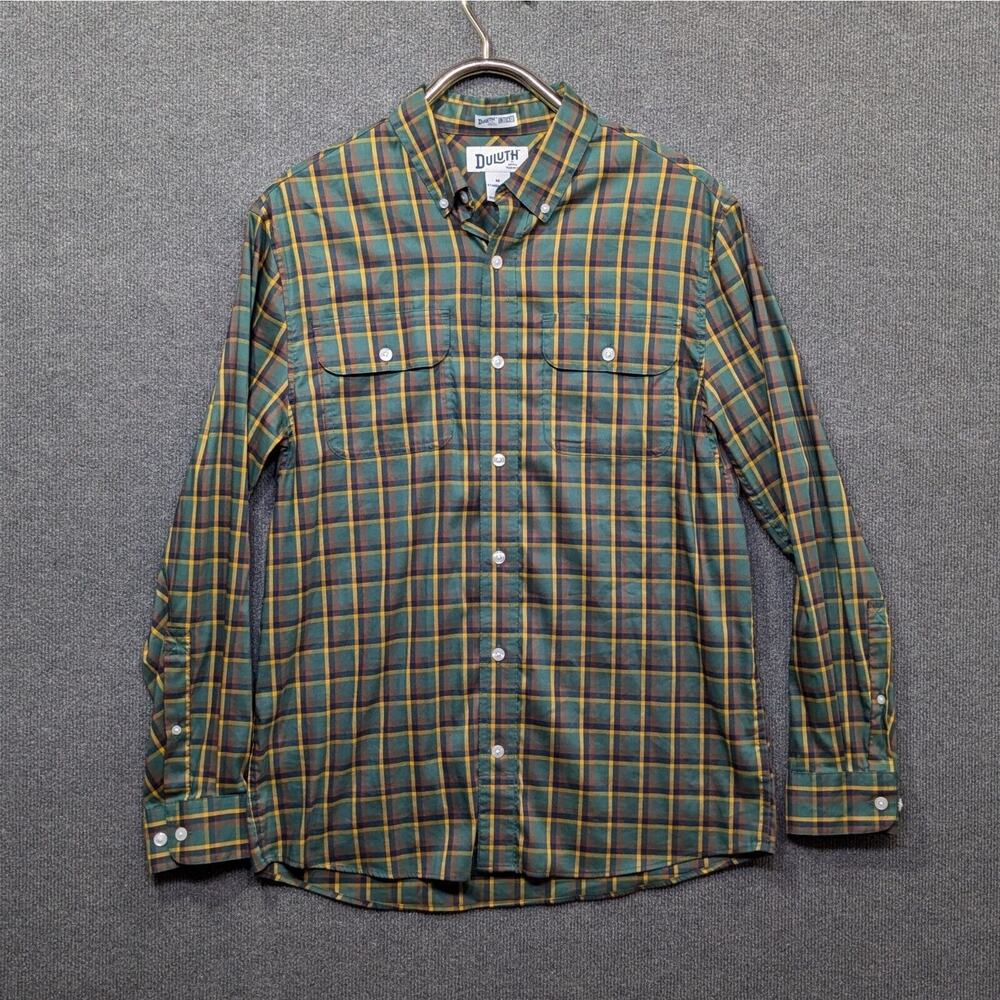 Duluth Trading Untucked Shirt Mens Medium Button Down Plaid Non Iron Casual